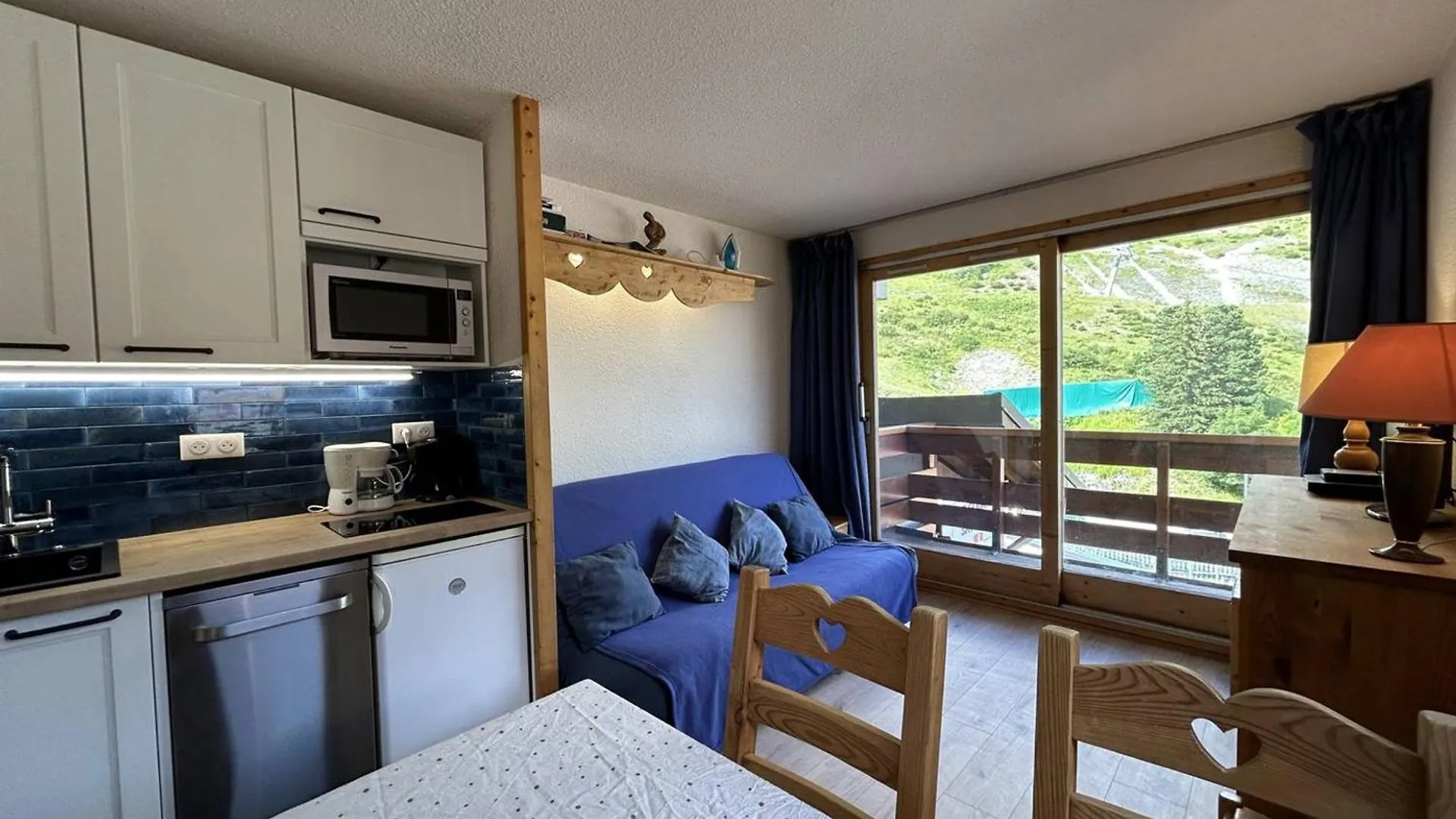 Apartment Charmant 2 Pieces A Meribel Avec Balcon Et Wifi, Pieds Des Pistes - Fr-1-355-260 Les Allues